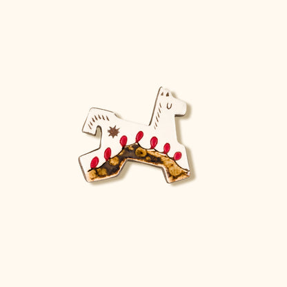 Her Market | Infinity Love Pattern Whimsical 8-Leg Pony Magnet
